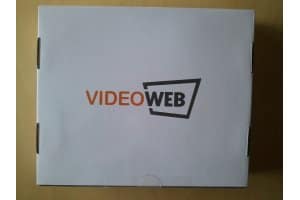 Logo von VideoWeb auf der Schachtel der Box